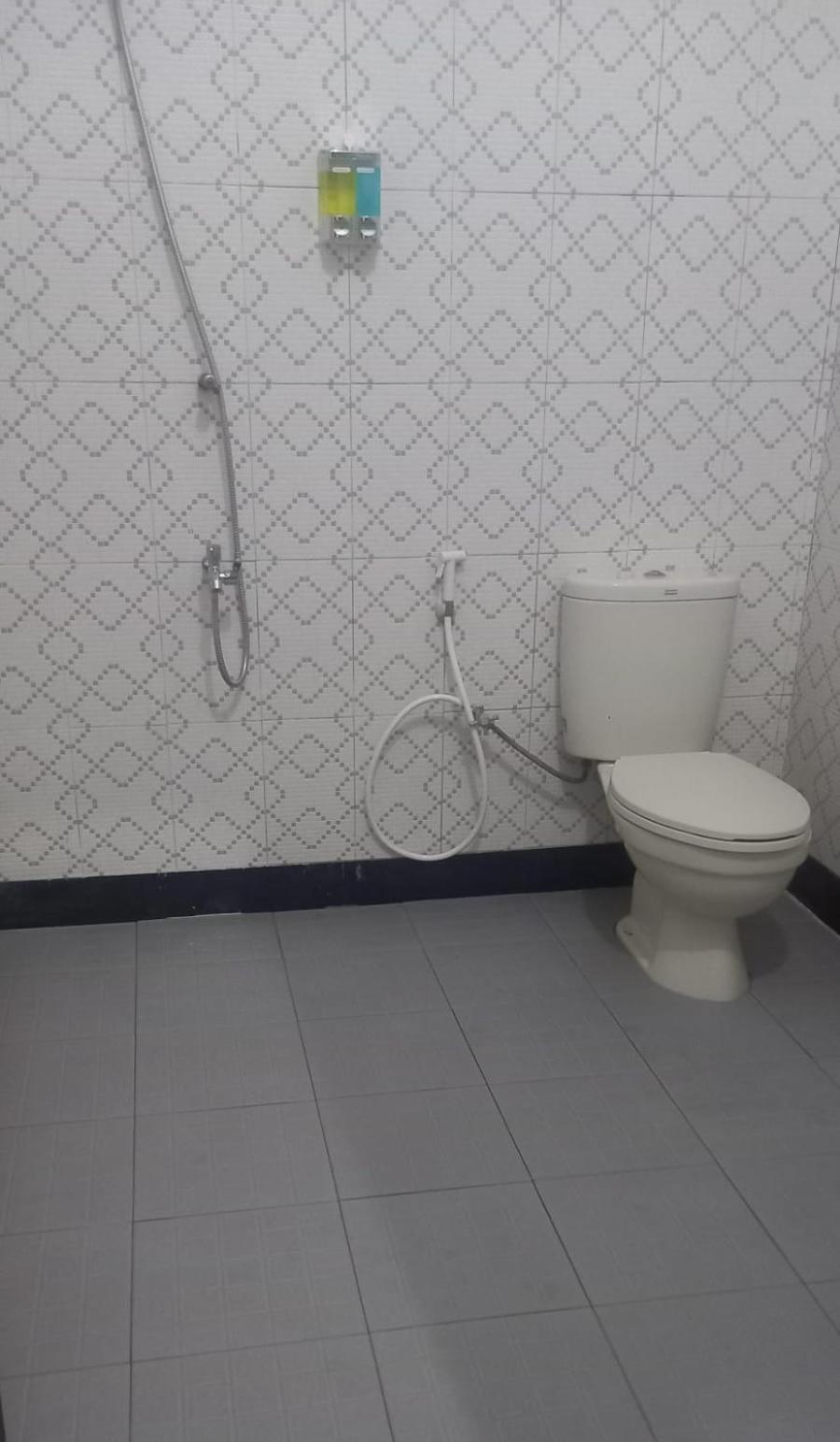 Inang Amang Homestay Labuan Bajo Værelse billede