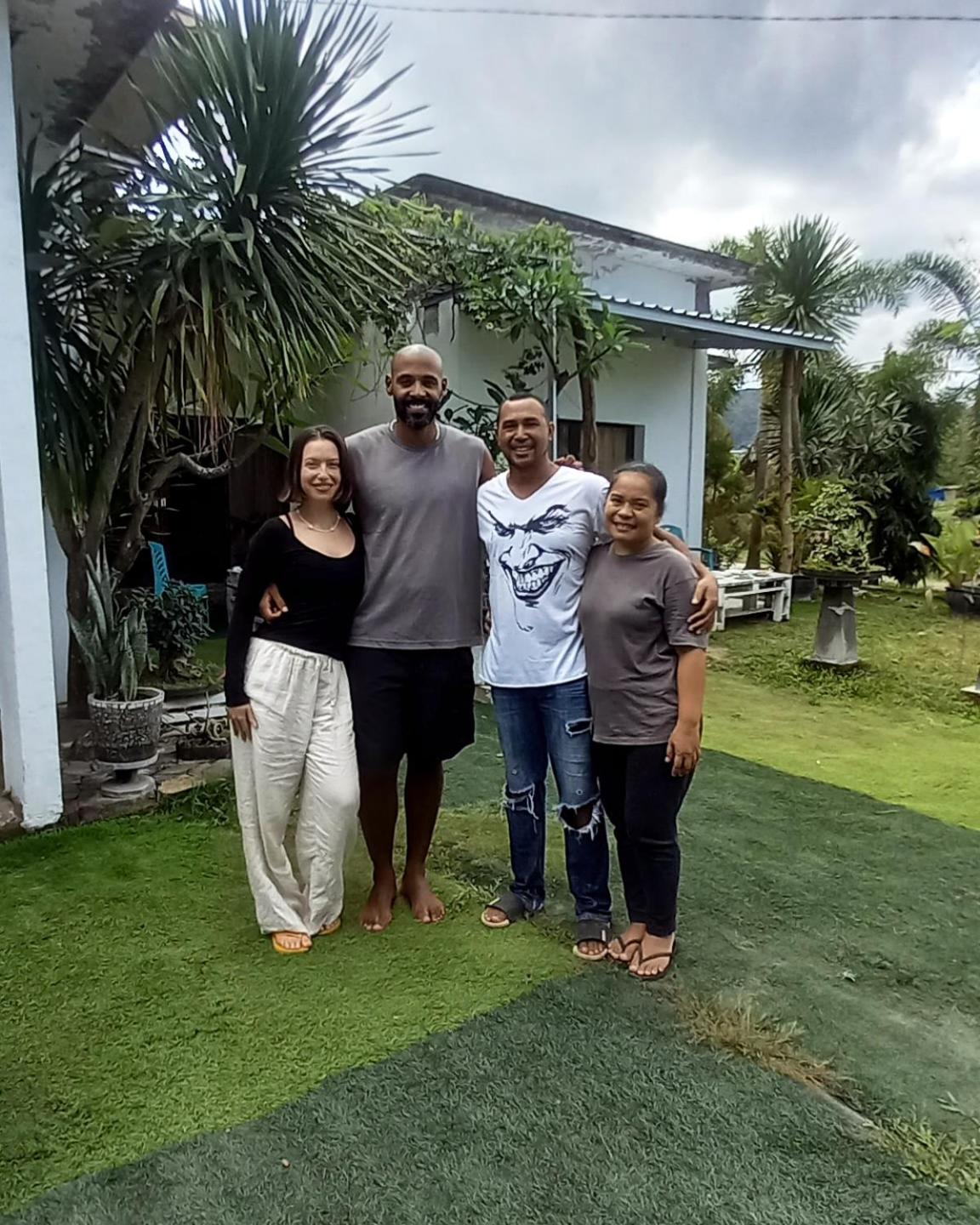 Inang Amang Homestay Labuan Bajo Eksteriør billede
